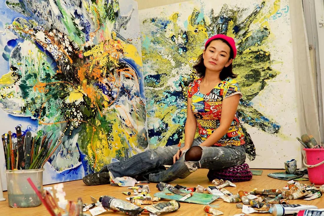 Sarangoo Artist